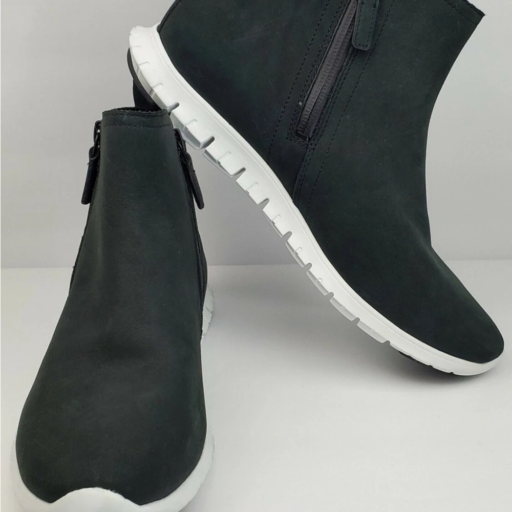 COLE HAAN Zerogrand Zip Waterproof Bootie Black Nubuck Leather-new (no tags)